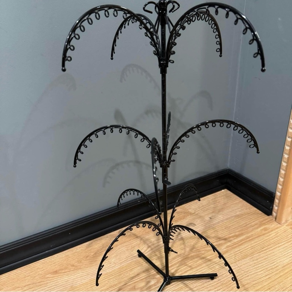 Black Metal Earring Jewelry Organizer Display Stand